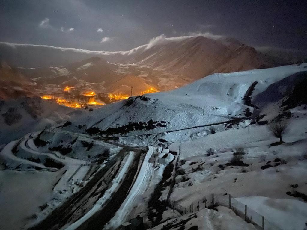 Askireg Hotel Tunceli Exterior photo